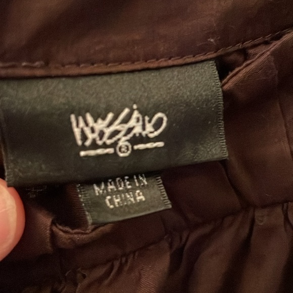 Chocolate brown flutter sleeve dress - Picture 9 of 10